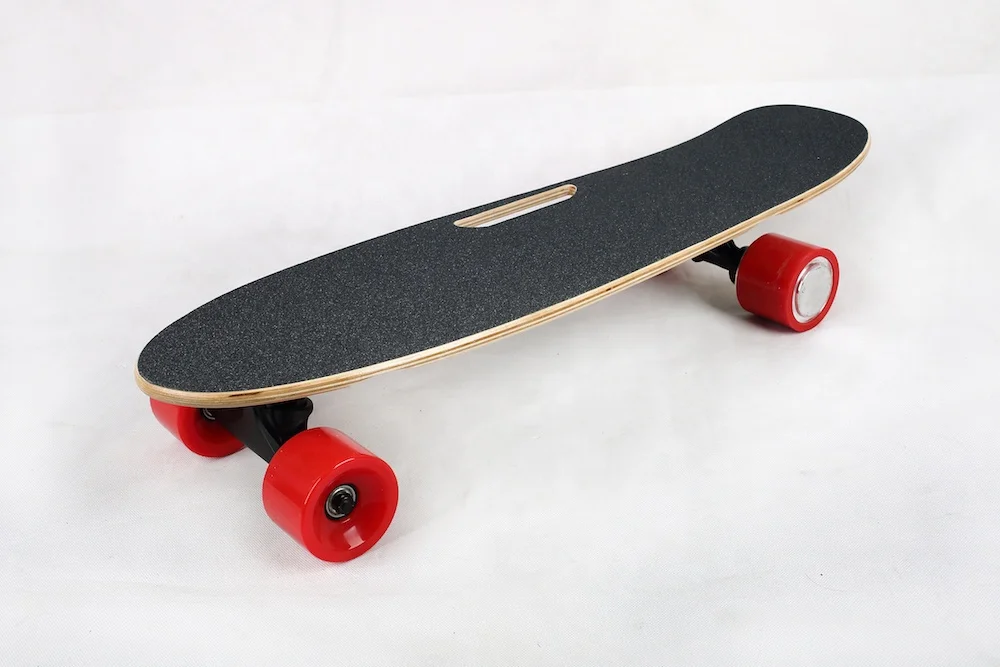 Лидер продаж электрический скейтборд Deo Astm с литиевой батареей 1500 Вт Plan B скейтборды Ce Rohs Fcc высшего качества