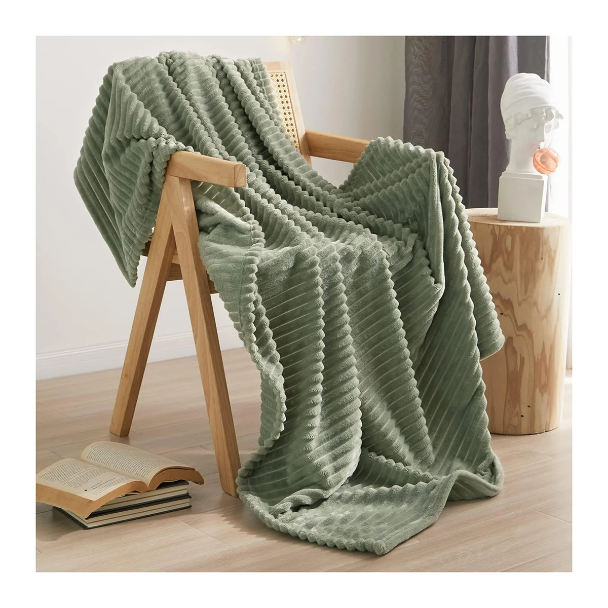Hot Selling Quality Custom Cozy Green Home Decor Fluffy Solid Plain Blank Striped Texture Flannel Fleece Blanket Olive Green
