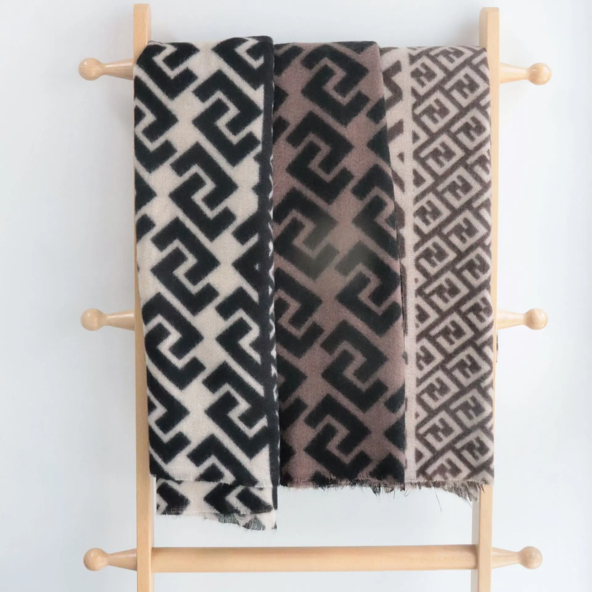 2021autumn and winter new imitation cashmere letter double C warm printing khaki tassel shawl scarf women cross-border wholesale