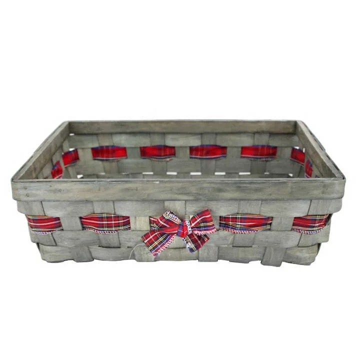 Wholesale Handmade Gift Baskets Valentines Christmas Empty Gift Basket Wood Chip Basket With Flowers Ribbon