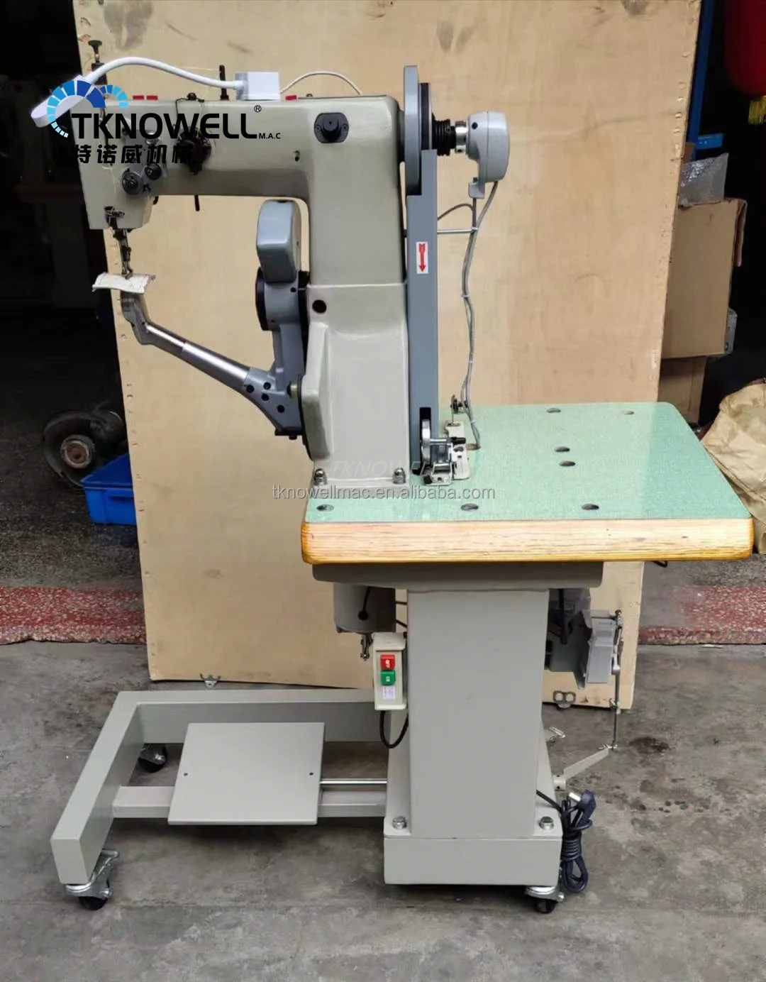 Tkw-168 Shoe Outsole Side Wall Stitching Machine Seated Type Sewing Machine Shoe Making Machine