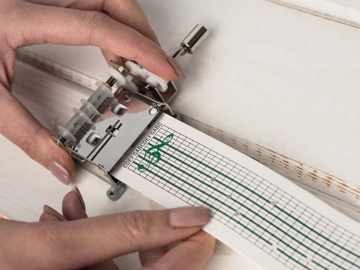 DIY 15 note paper music box movement puncher blank tape wholesale