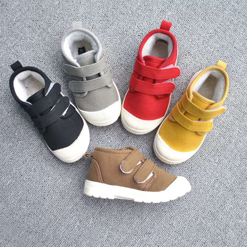 
E65-B03 wholesale kids shoes Hot Sale classic Boots Kids School Low Cut Warm Boots for children 