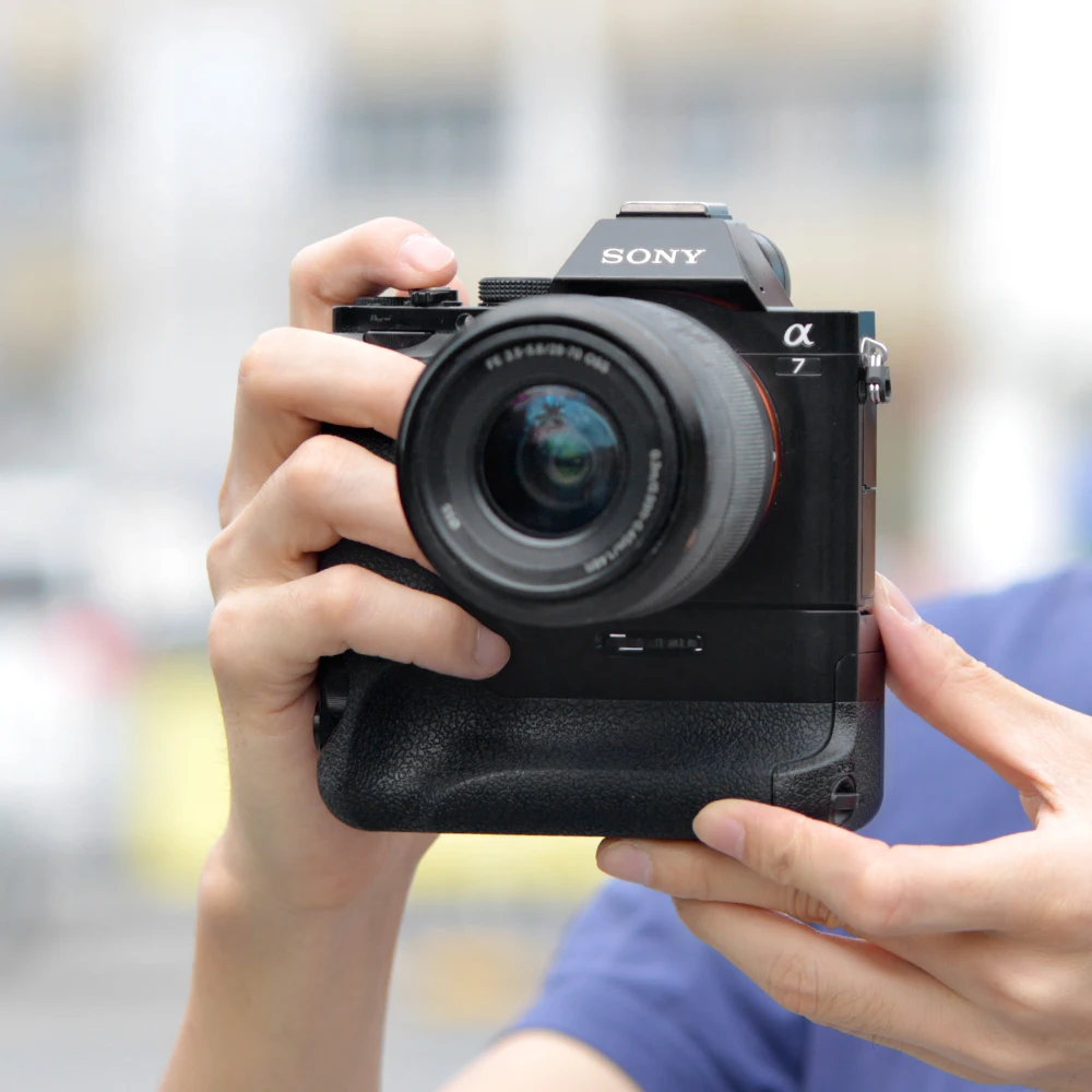 Kingma Vertical Battery grip replacement for sony VG-C1EM compatible with Alpha a7 a7r a7s mirrorless camera