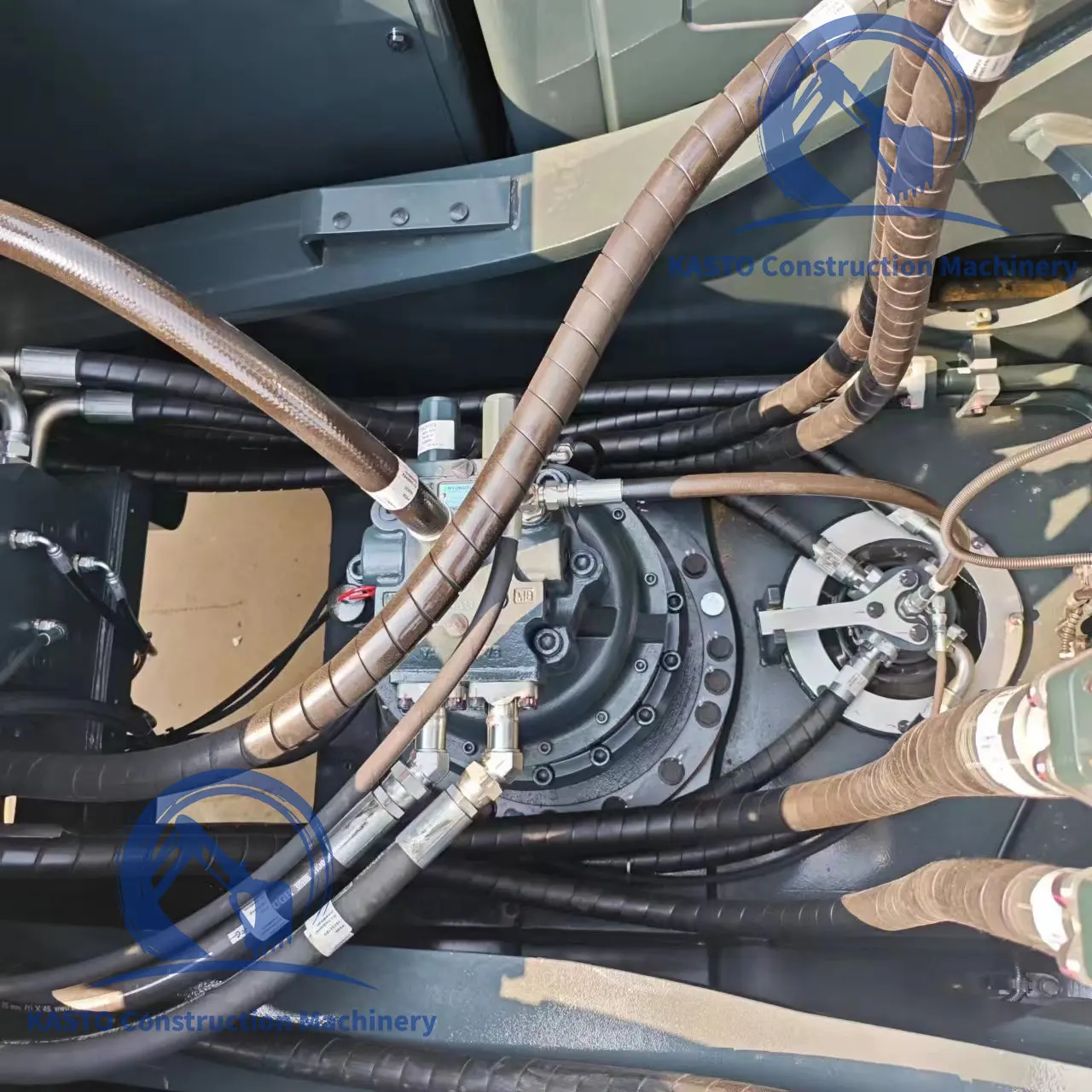 Hyundai 340 HD excavators 30ton 33ton 35ton Digger Original paint earthmoving machine Hyundai for Sale