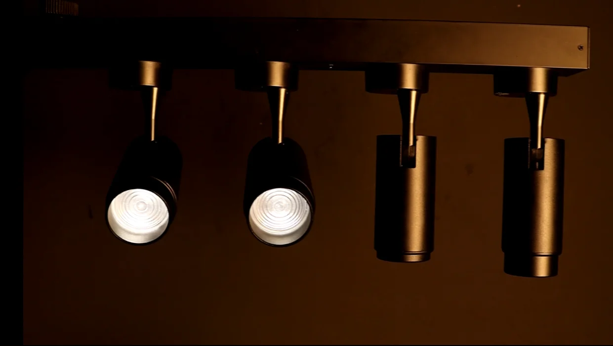 Battery Lighting Pole 4*10w White Color Pinspot Light DMX Wireless Wifi Remote illuminate 4heads Manual Zoom Stage Wedding Light