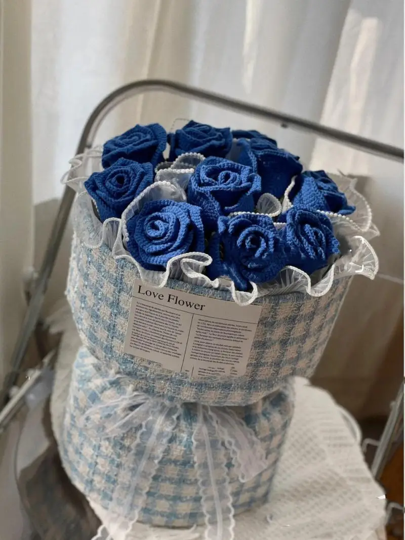 SY Rose Crochet Flower Bouquet Graduation Flower Bouquet Wedding Decor Hand-Knitted Flower with Gift Bags San Valentin Day Gifts