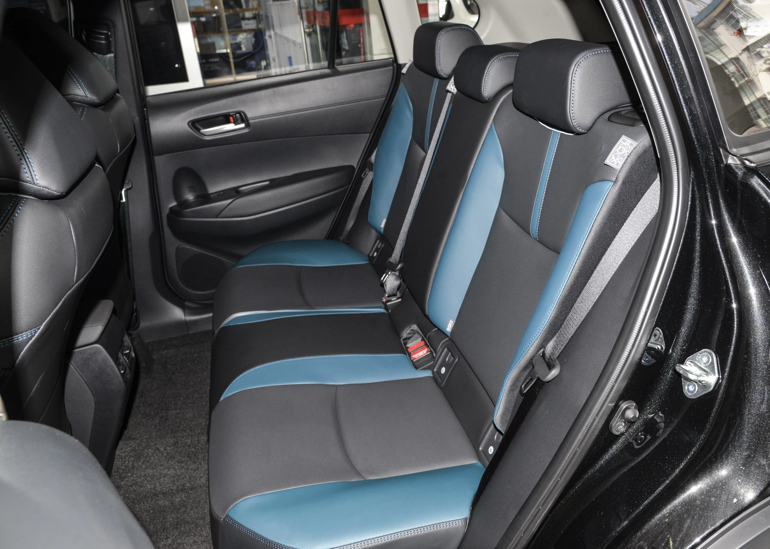XIANFENG Corolla крест 2023 FFW новый автомобиль Подержанный Tayota SUV 5 мест светодиодная камера 10 Электрический 2.0L 10CVT 171ps ткань ACC автоматическая