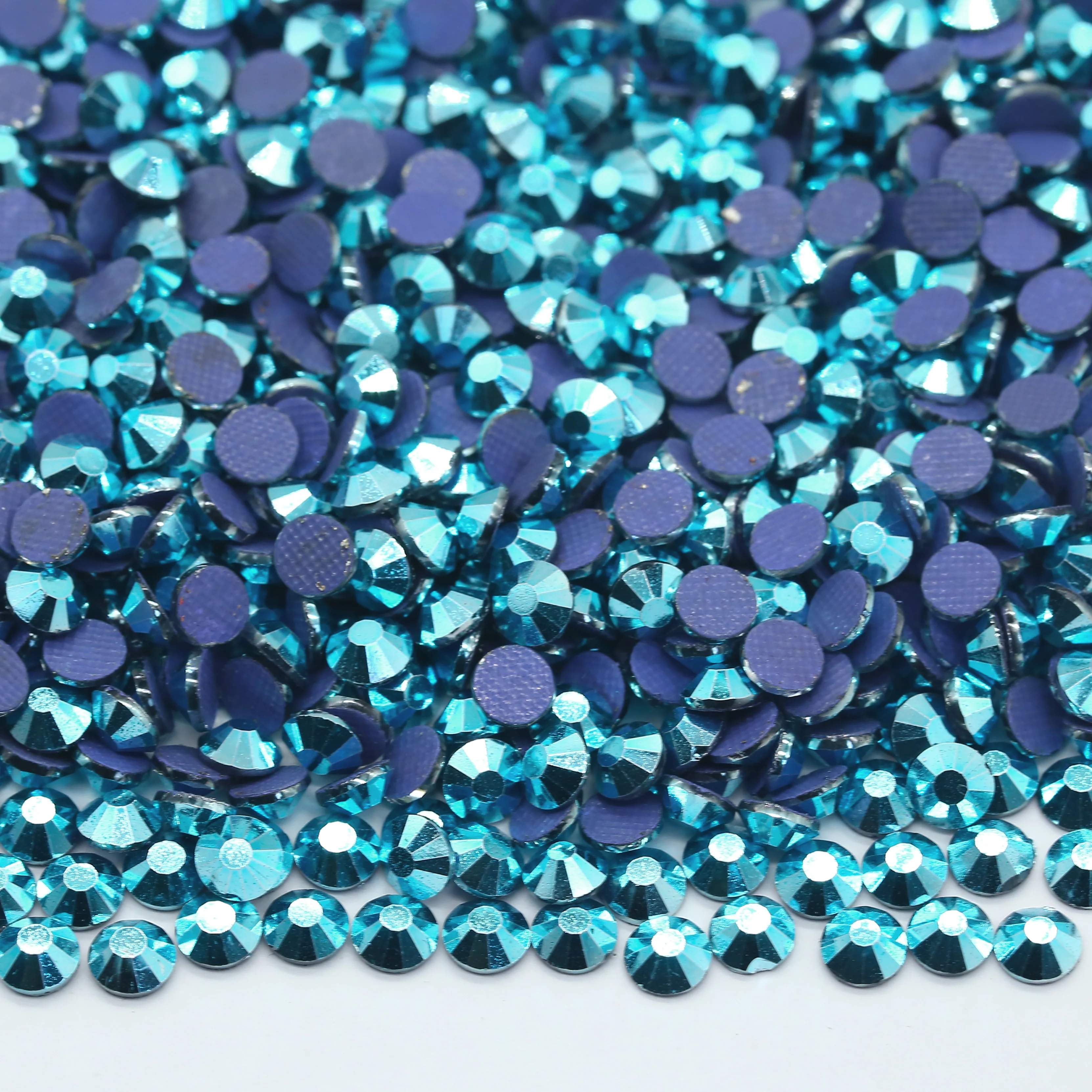 New Metallic Color Hotfix Glass Rhinestone 1440Pcs Iron on Flatback Rhinestones for Dance Costumes Clothing