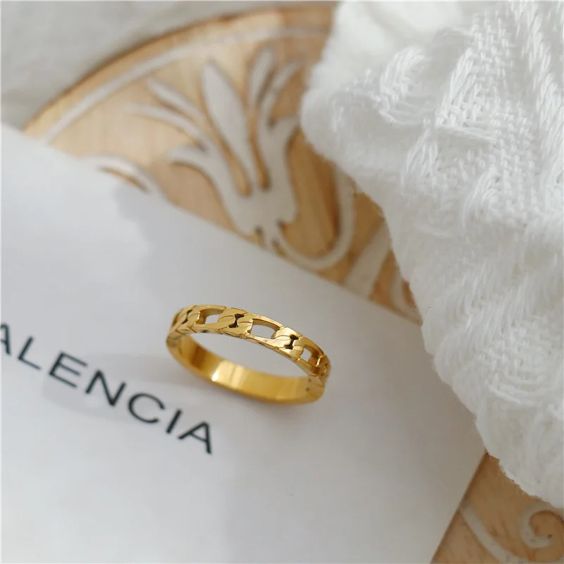SUMMLY Vintage Personalized Waterproof 18K Gold Plated Stainless Steel Rings Fashion Jewelry