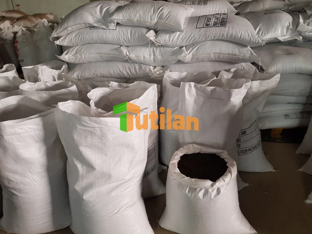 Лучшая Продажа с завода по самой низкой цене и высокого качества новый урожай черного перца Вьетнам