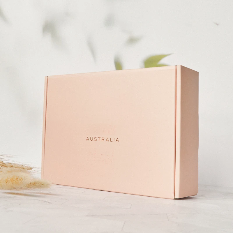 China Manufacturer Made Paper Packing Mailer Boxes Shipping Corrugated Package Box for Shipping Clothes