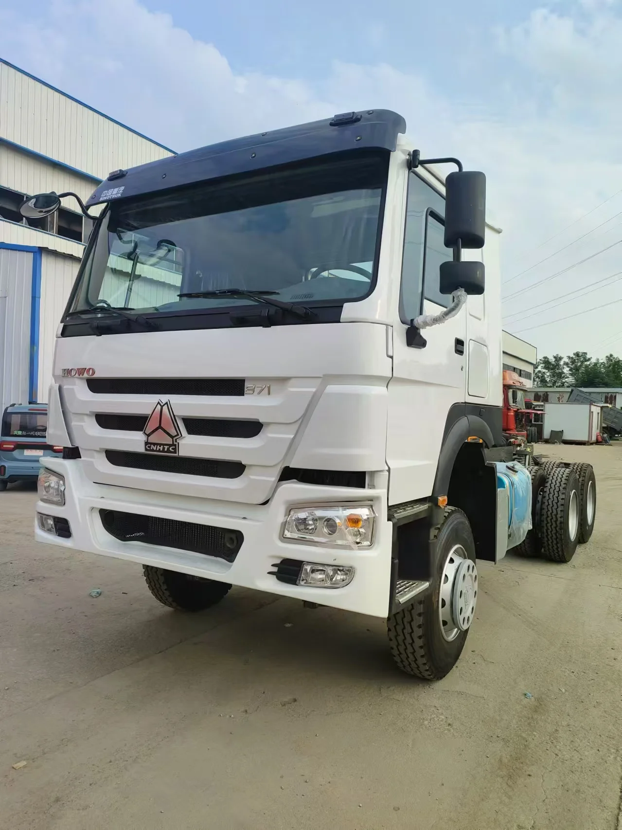 white sinotruk howo 6*4 tractor truck excellent performance with cheap price