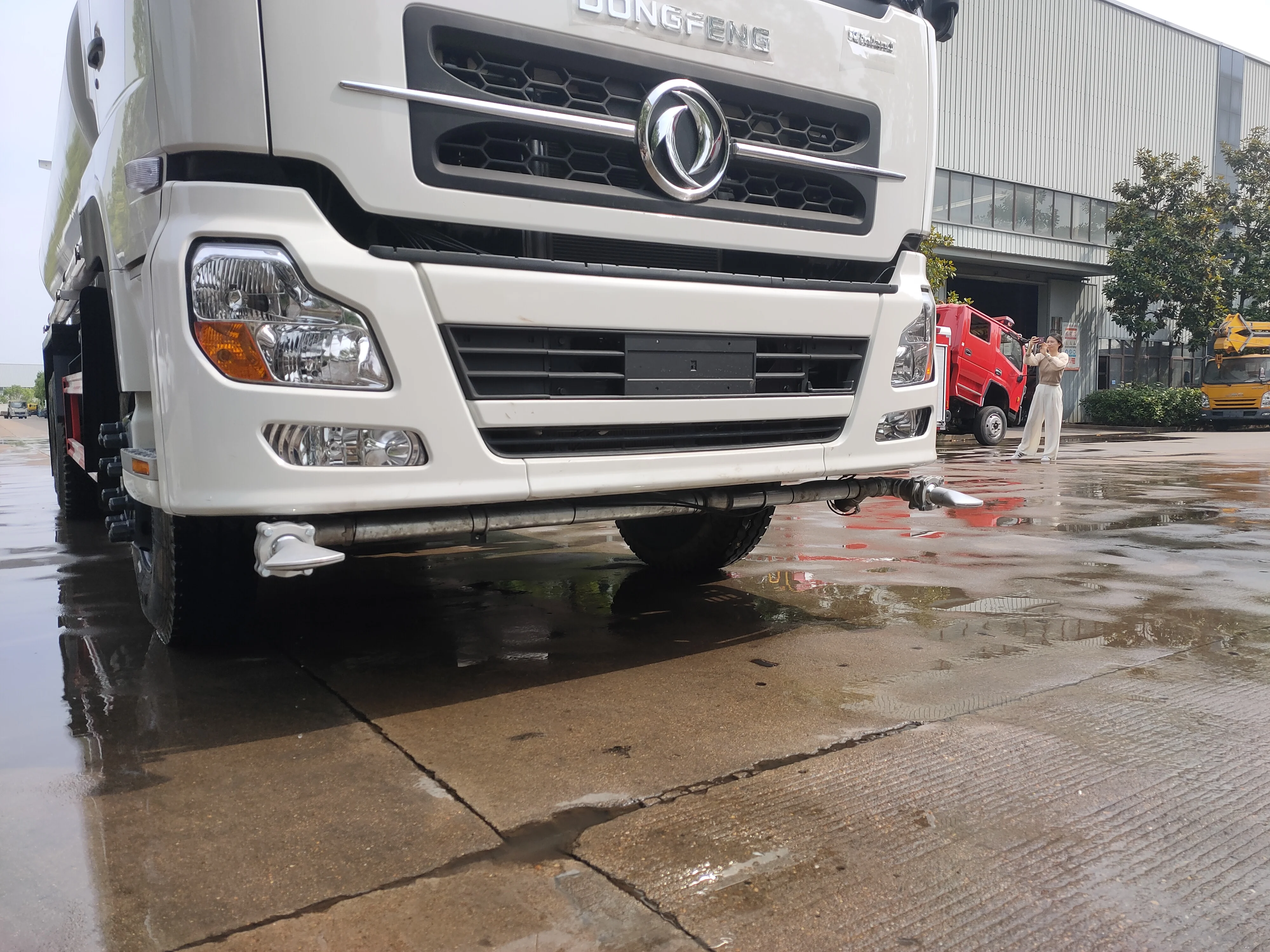 New DongFeng 15CBM water trucks15000 liters water tank truck for sale