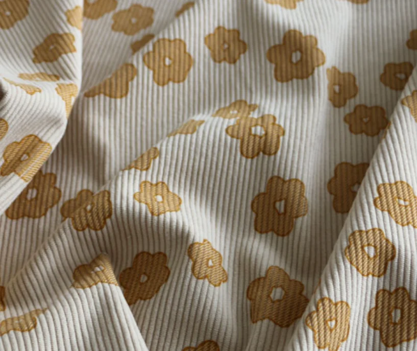 Yellow 8w 11w 14w 16w 21w 100% cotton corduroy fabric for pants