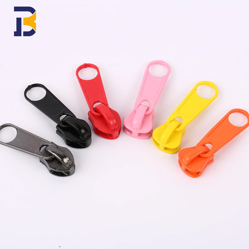 Manufacturers supply custom Logo size color metal zipper 3# 5# 7# 10# metal zipper slider