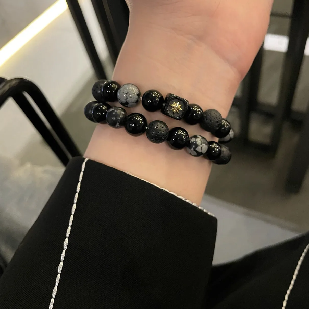 Fashion Natural 10MM Black Lava Stone Alabaster Single Layer Beads Star Charm Beaded Bracelets For Men