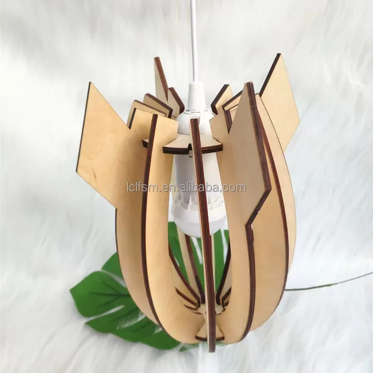 Cut and splice style wooden European rocket style home decoration lamps and lanterns wooden crafts