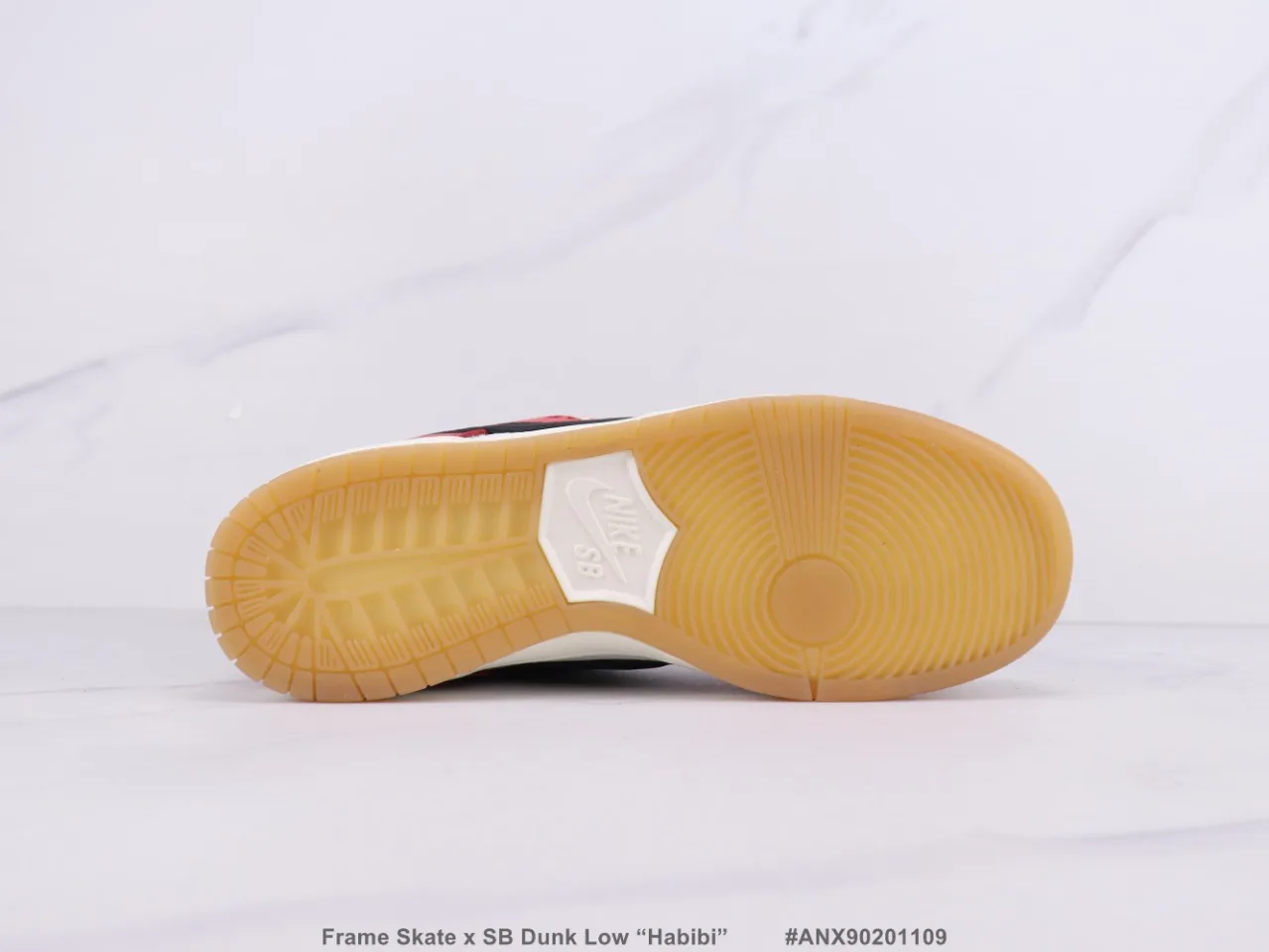 2021 Hot Sale Nike SB Dunk Red and White Double Hook Sneakers Nike Casual Skateboarding Shoes