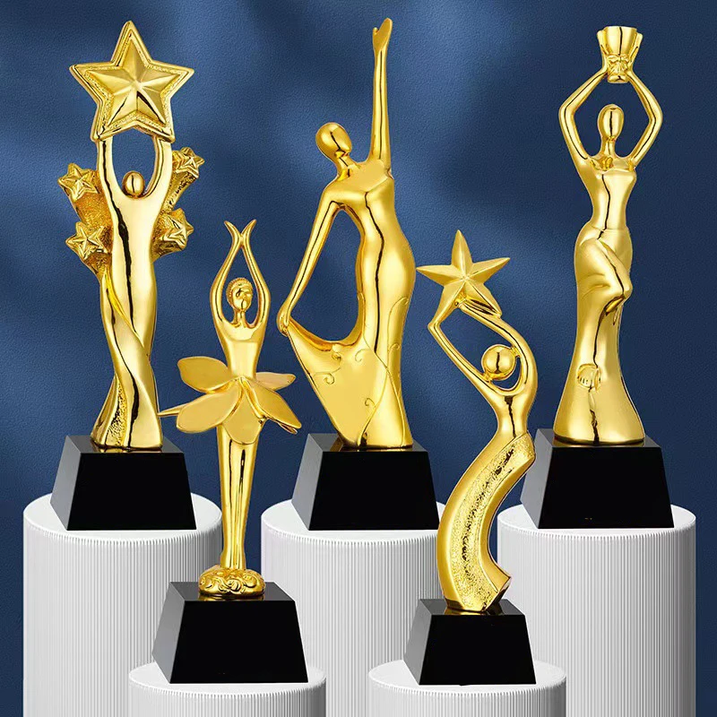 Custom Gifts Gold Trophies And Medals Metal Plastic Sport Trophy Cup Manufactures