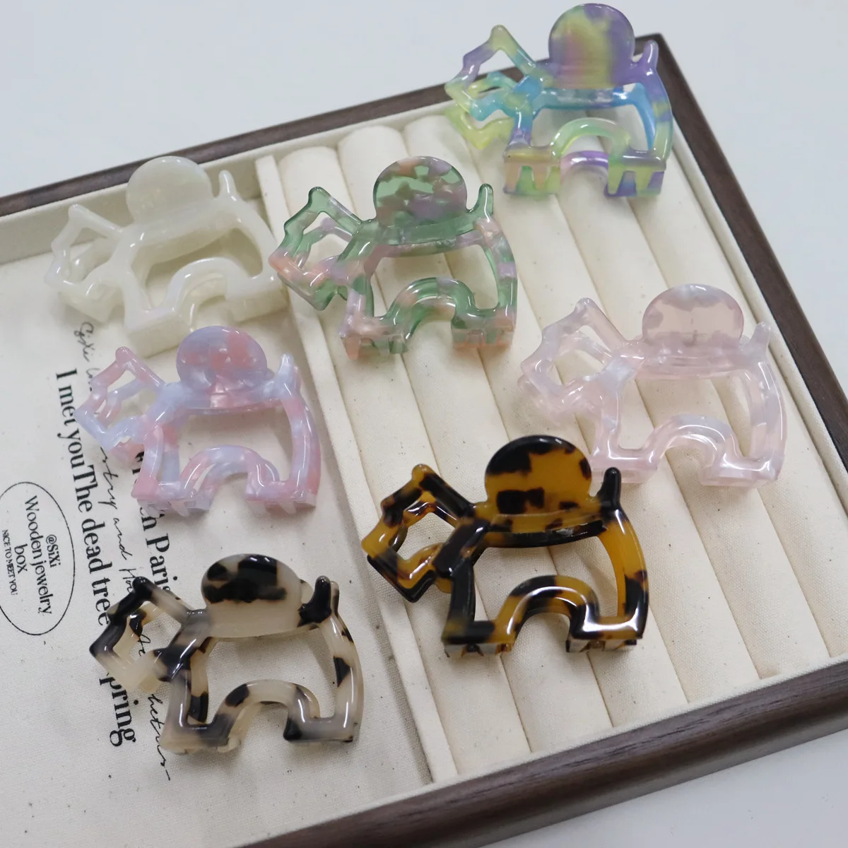 Korean Version Of Puppy Acetate Shark Claw Clip Cute Amber Durable Acetic Acid Hair Clips Dog Multicolour Haarklammer For Girls