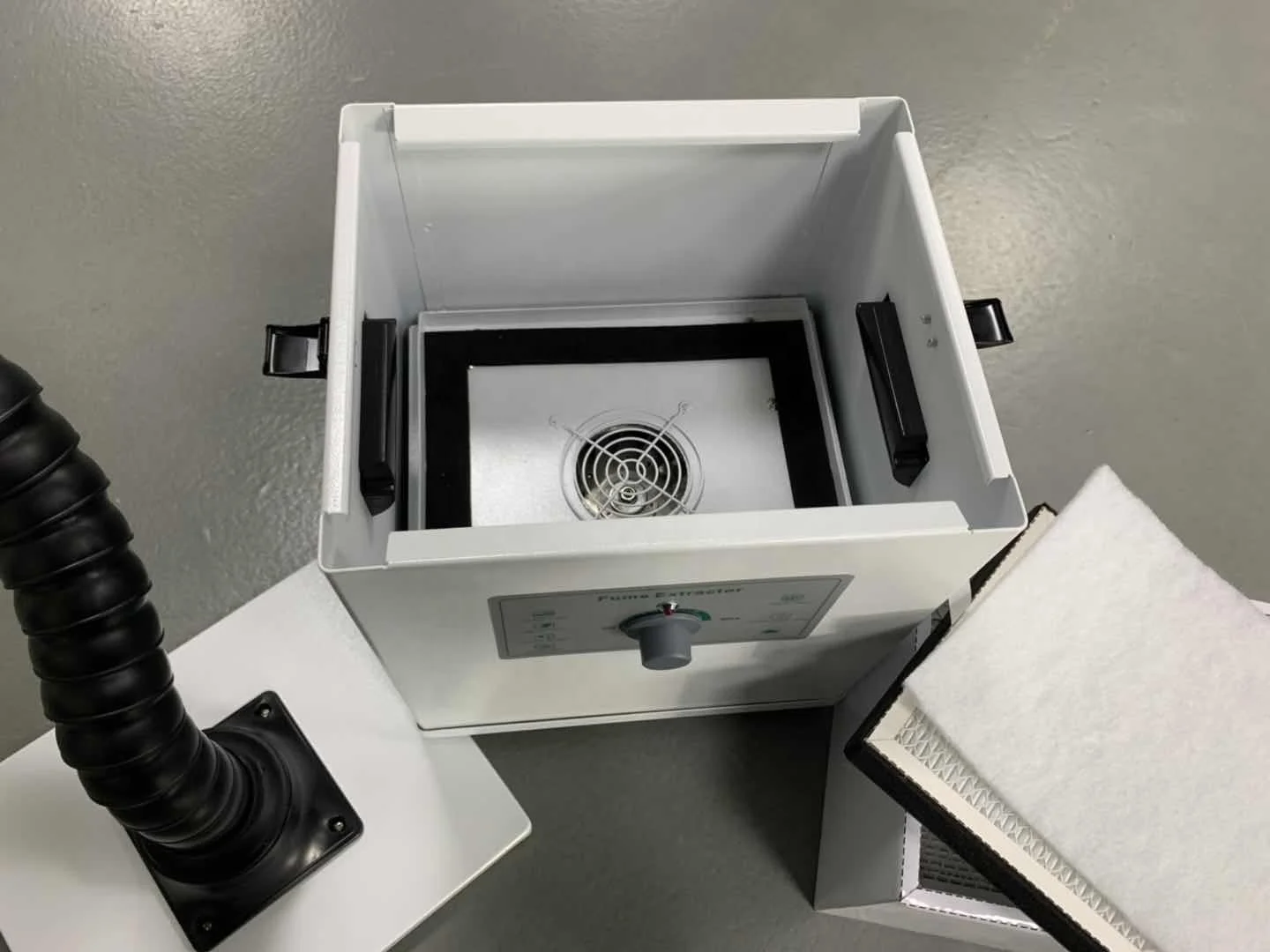 Cheap Price 150W Strong Suction Low noisy Nail Salon Dust Cleaner Dust Extractor Nail