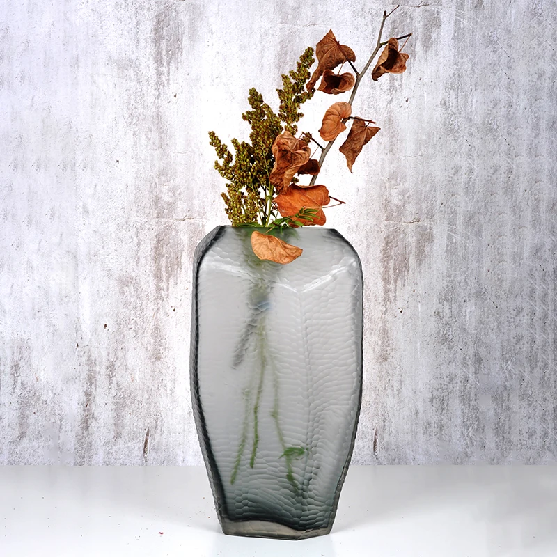 European Style Simple Cut Mouth Frosted Grey Hand Carved Glass Vase Creative Home Decoration Vase