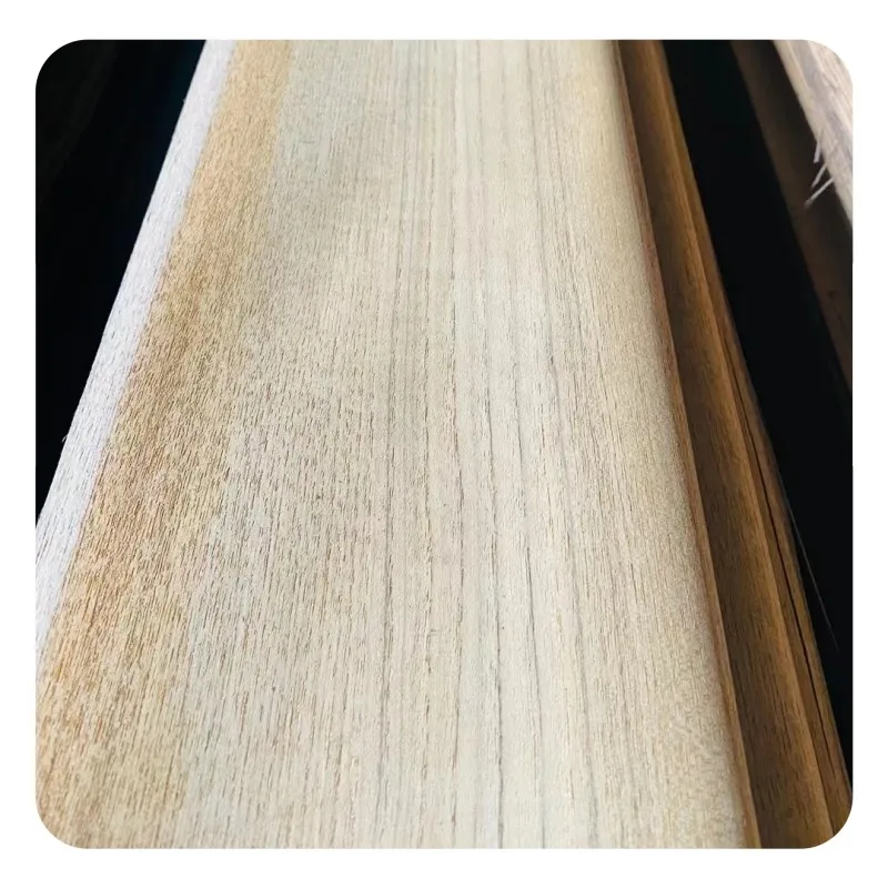 Factory Customized  0.15-0.5mm Natural Burma Quarter  Teak Veneer  For high Grade Plywood & Home Furniture