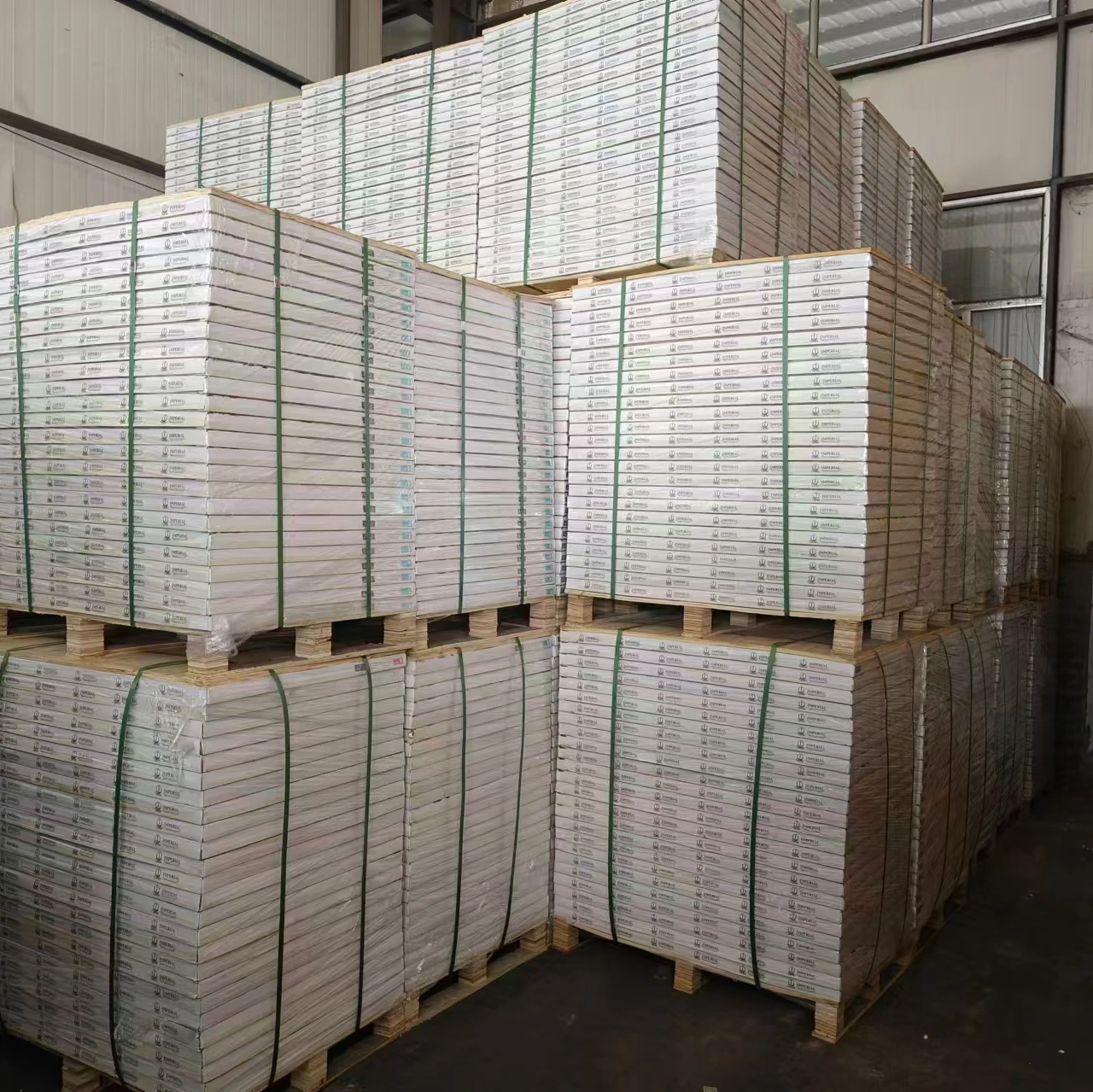 80gsm -250gsm C2S Coated Gloss / Matt Art Paper/Couche Paper for Magazine