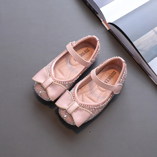 Wholesale 2021 Casual Pink Girl Leather Shoes Princess Spring Autumn Rivet Fashion Shoes