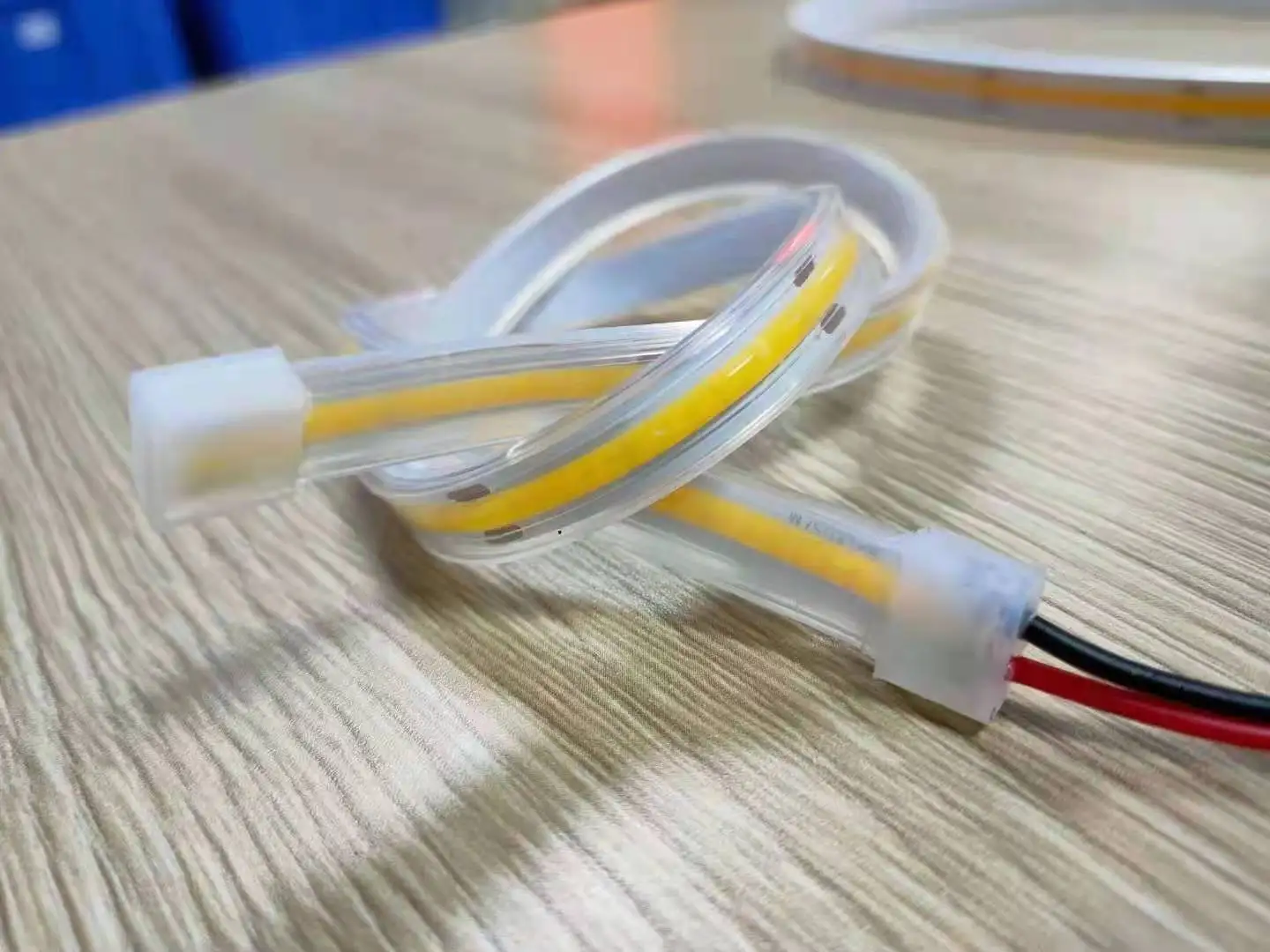 New Arrival Dotless CRI>90 8mm 11W 480leds 12V 24V 5m Flexible Cob LED Tape IP65 Outdoor Silicon Tube Waterproof COB LED Strip