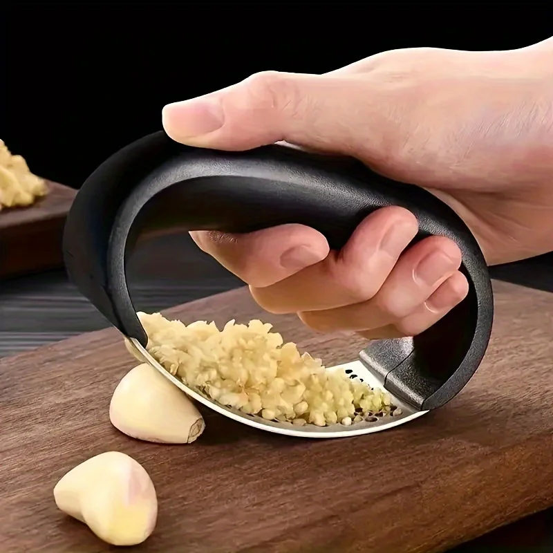 Hot Selling Household Kitchen Appliances Garlic Press Portable Manual High Performance Garlic Mincer Garlic Chopper Kitchen Tool