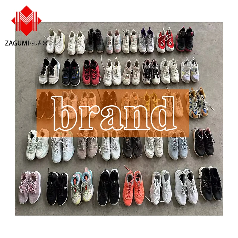 Top Quality De Lujo Unisex Fairly Used Brand Shoes Materials Bola Tampar Sports Shoes Second Hand Black School Shoes in Bales