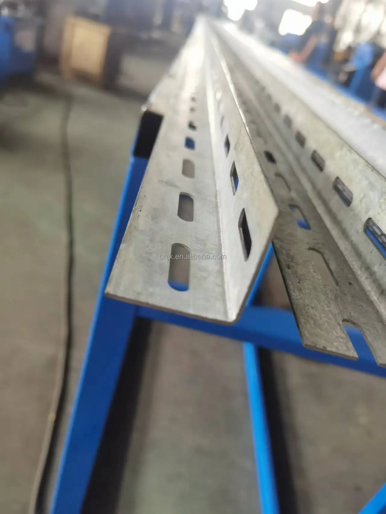 Combined Stud And Track Rolling Forming Machine Light Gauge Steel C U Track Framing Machine Hat Omega Making Equipment Material