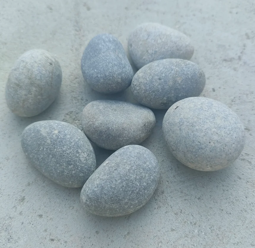 High quality 3-5cm grey cobble paving stone natural river beach pebble and cobble stone for Garden paving