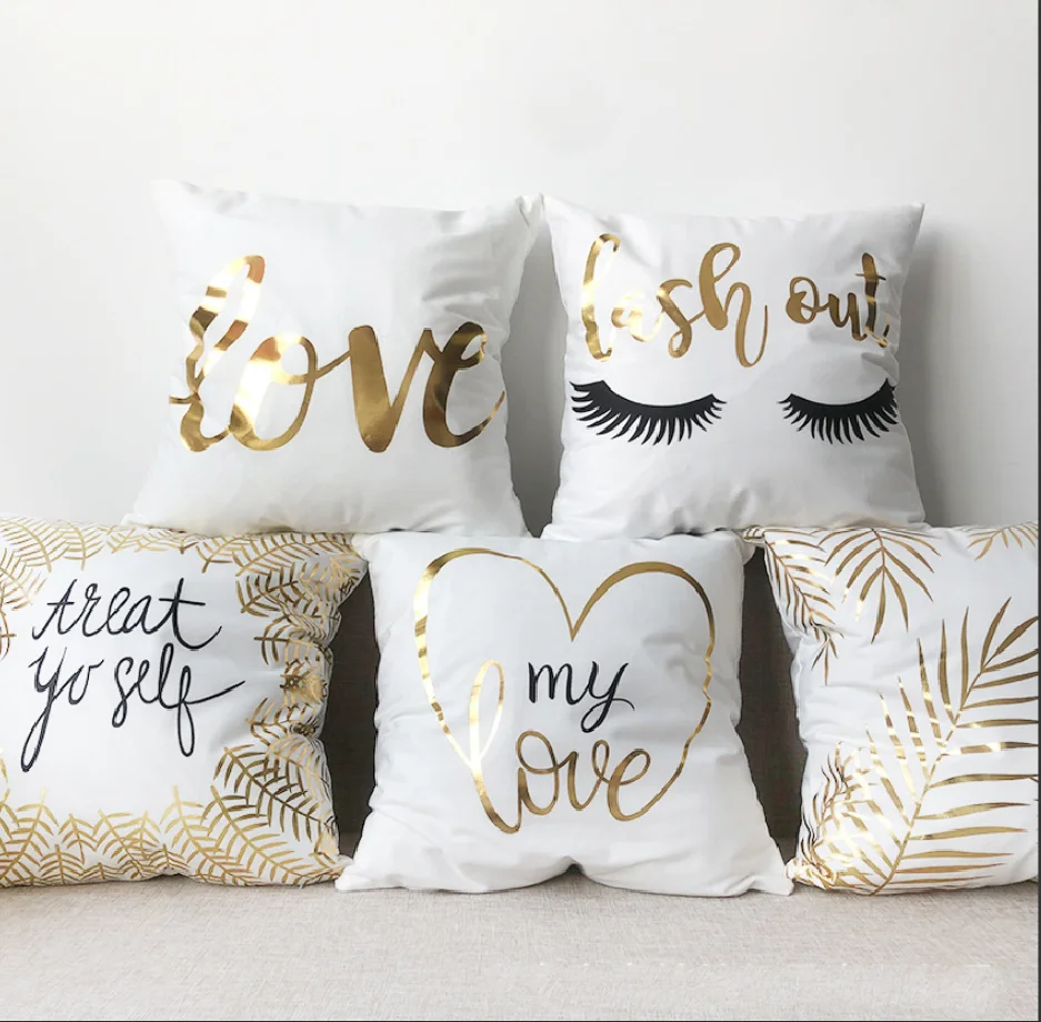 China Printed Velvet Office Sofa Gold love Cushion