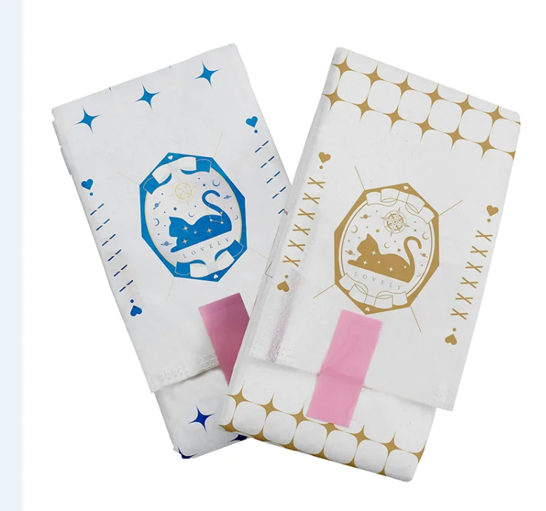 Простая в использовании мини-упаковка, гигиенические салфетки с личной этикеткой, одноразовые полиэтиленовые гигиенические прокладки с милым дизайном