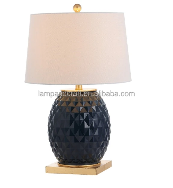 Urban Habitat Borel Ombre Glass Table Lamp  for home decor bedroom hotel lobby hotel Guestroom