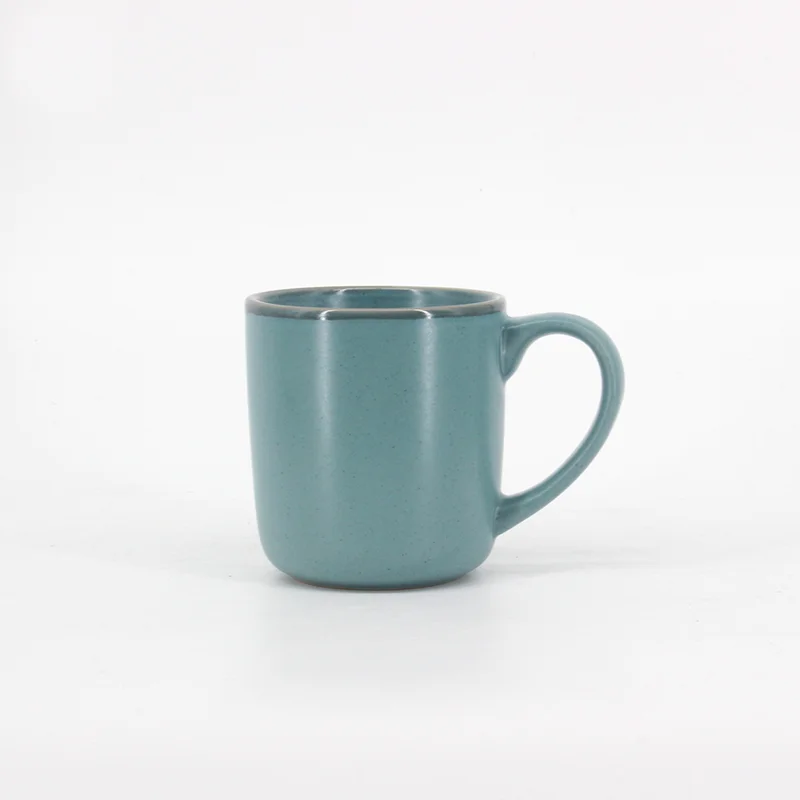 Красочные наборы тарелок оптовая продажа столовых приборов неглазурованная керамическая тарелка