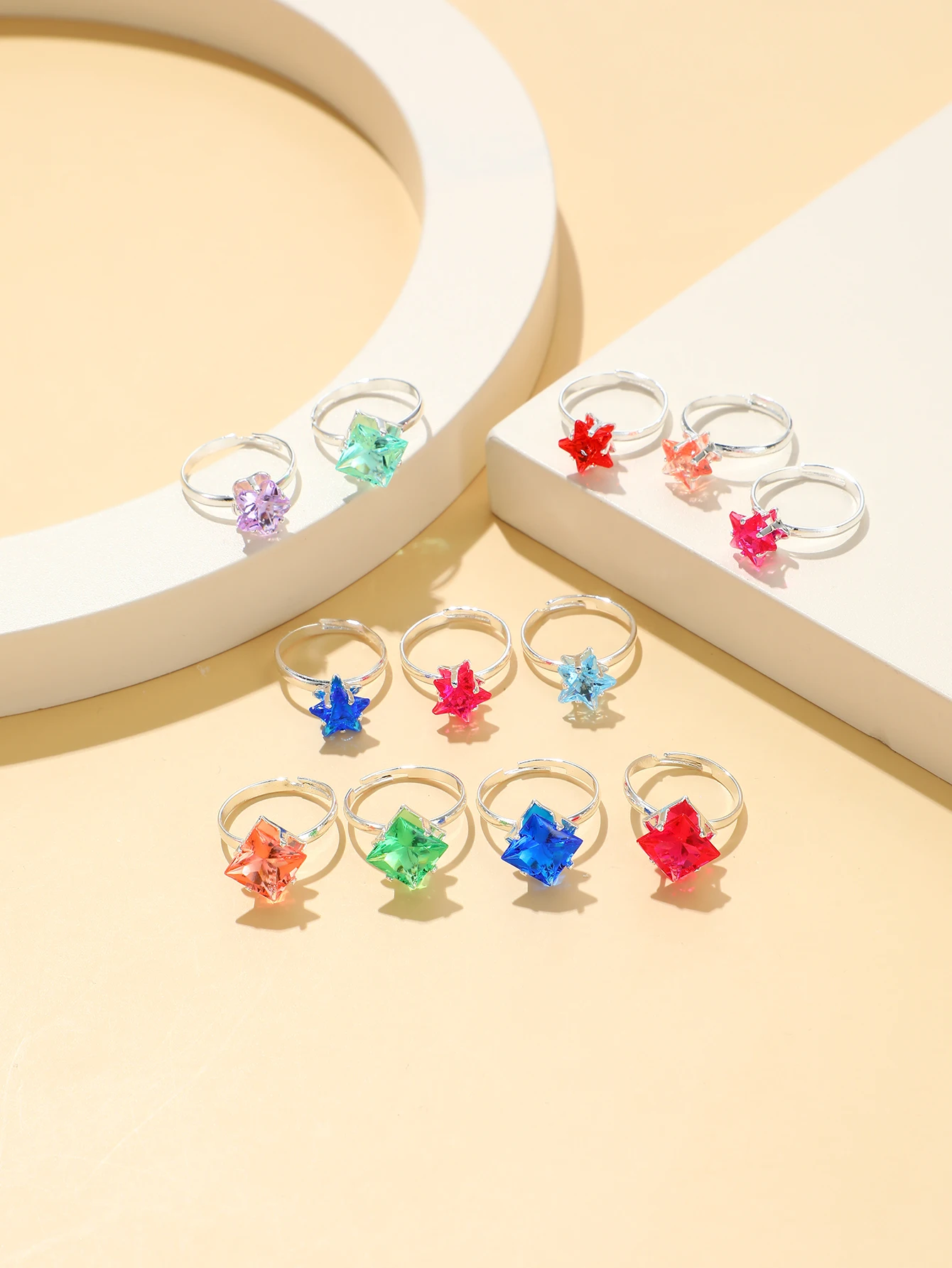 12pcs Little Girl Rhinestone rings Adjustable,Random Color Style Diamond Kids Play Rings in Box,Pretend Play and Dress Up Rings