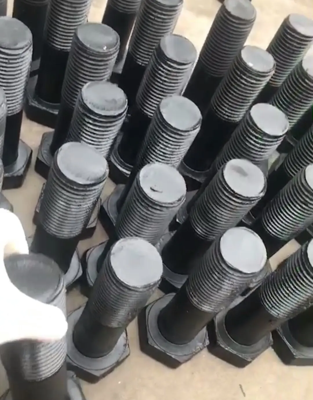 bolt nut washer 1.jpg