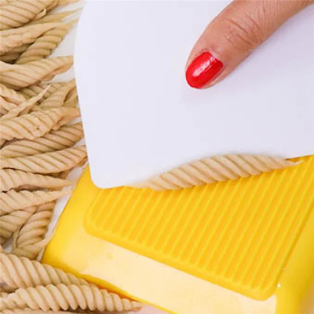 Home Convenient Macaroni Pasta Making Tool Kitchen Accessories