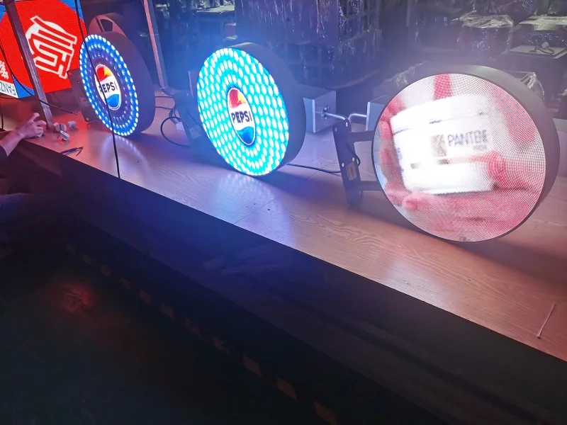 Wall Mounted Outdoor Waterproof P2.5 Double-sided Round Screen Led Display Coffee Shop Front Advertising Light Box Signage