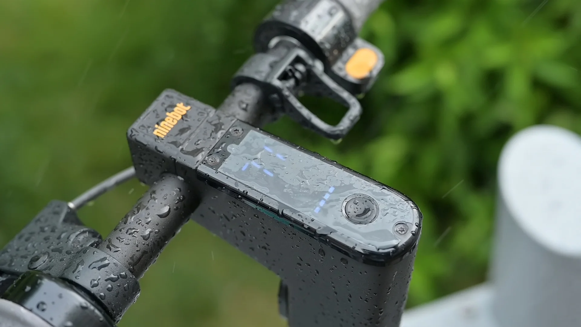 Automatic Smart Top Selling Li-ion Battery Charging pile for E-escooter