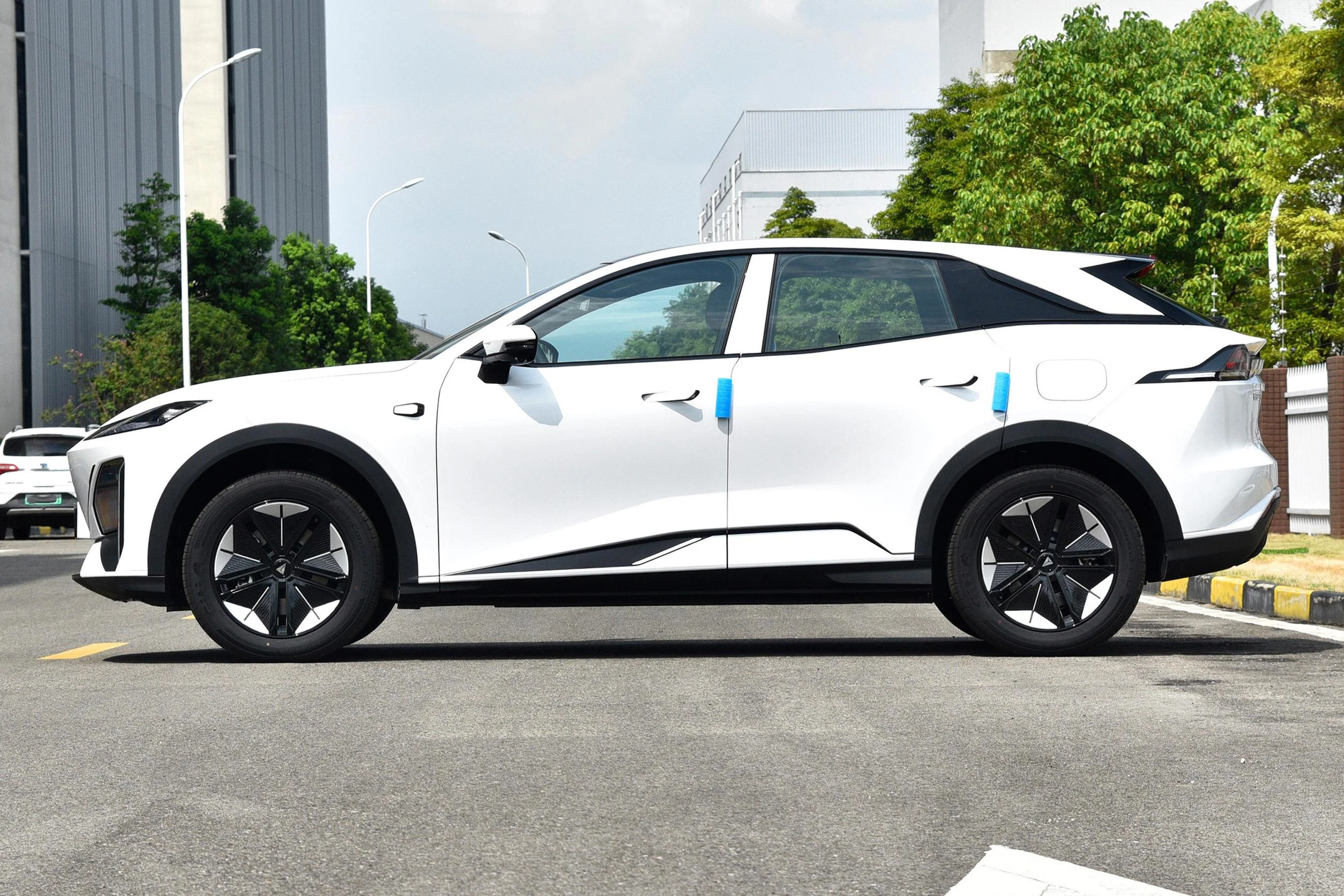 Deepal S07 S7 So7 07 Ride-on Cars Electric 2024 New Hybrid Changan Auto Shenlan REEV Car