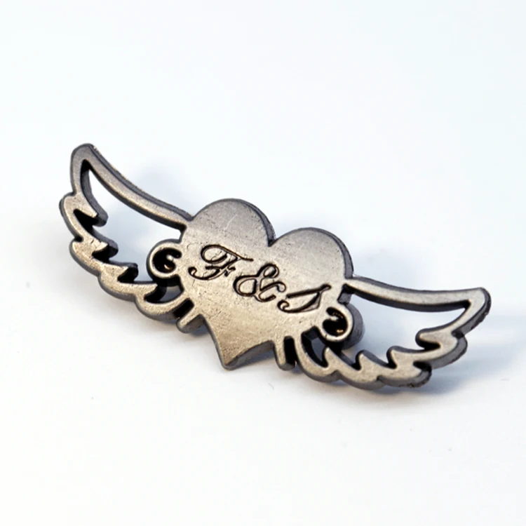 High Quality Custom Engraved Brand Name Logo Small Metal Tags Plated Gold Custom Logo Metal Clothing Label Custom Metal Logo