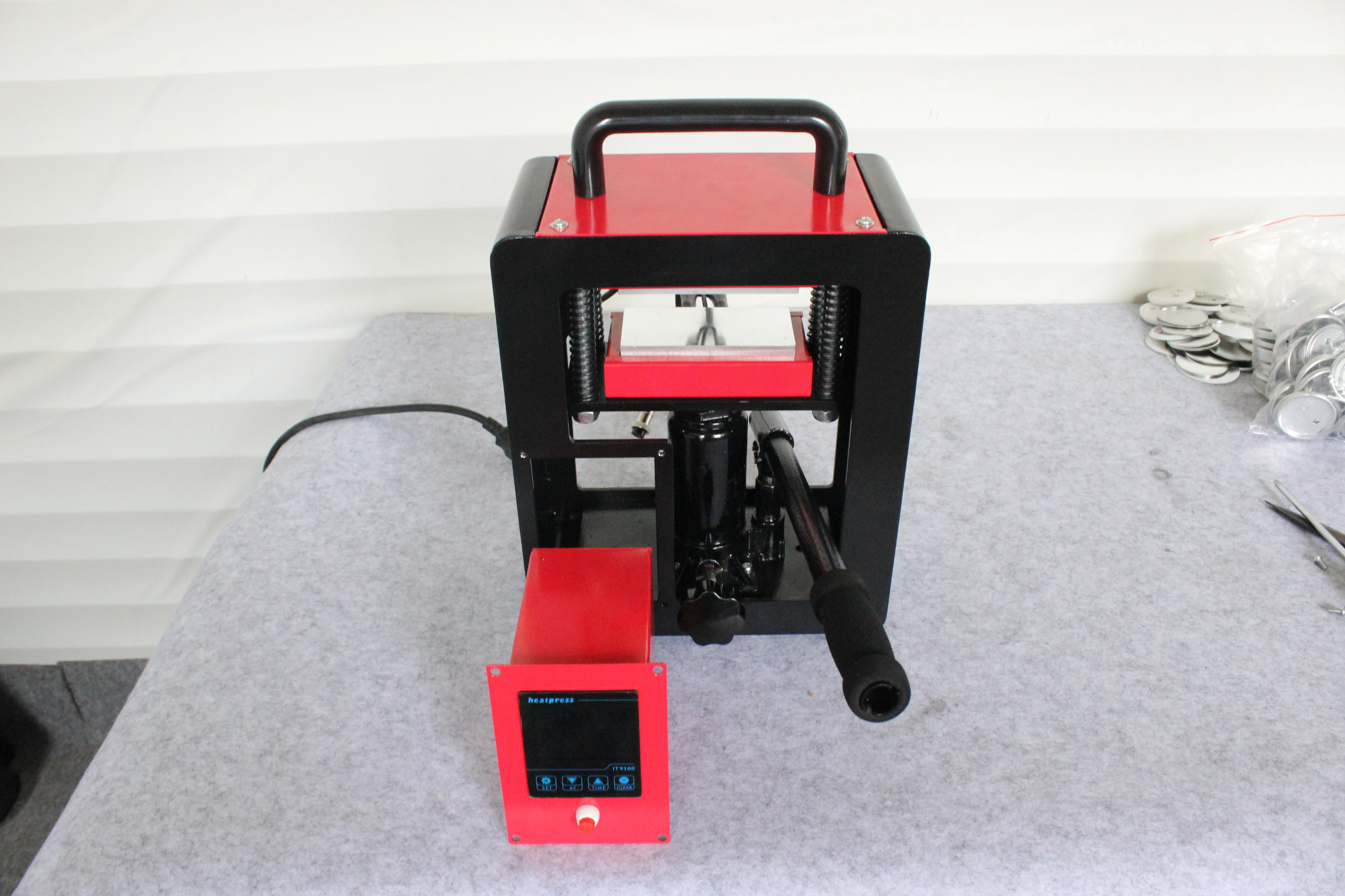 2024 newly launched manufacturers will directly sell hot press machines with competitive advantage in selling