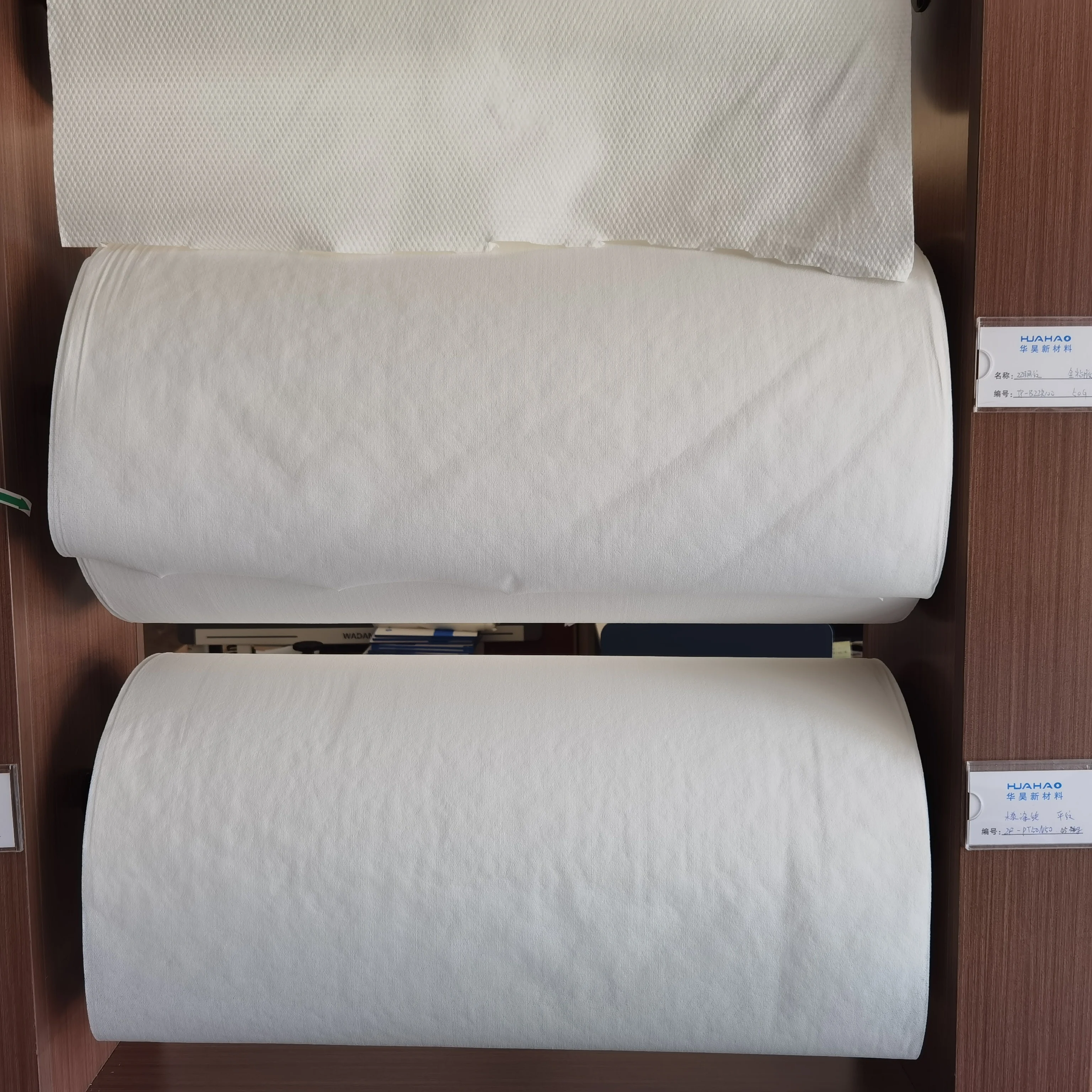 Spunlace Non Woven 60% Viscose 40% Polyester Material Pet Rayon Spunlace Nonwoven Fabric for Dry Wipes