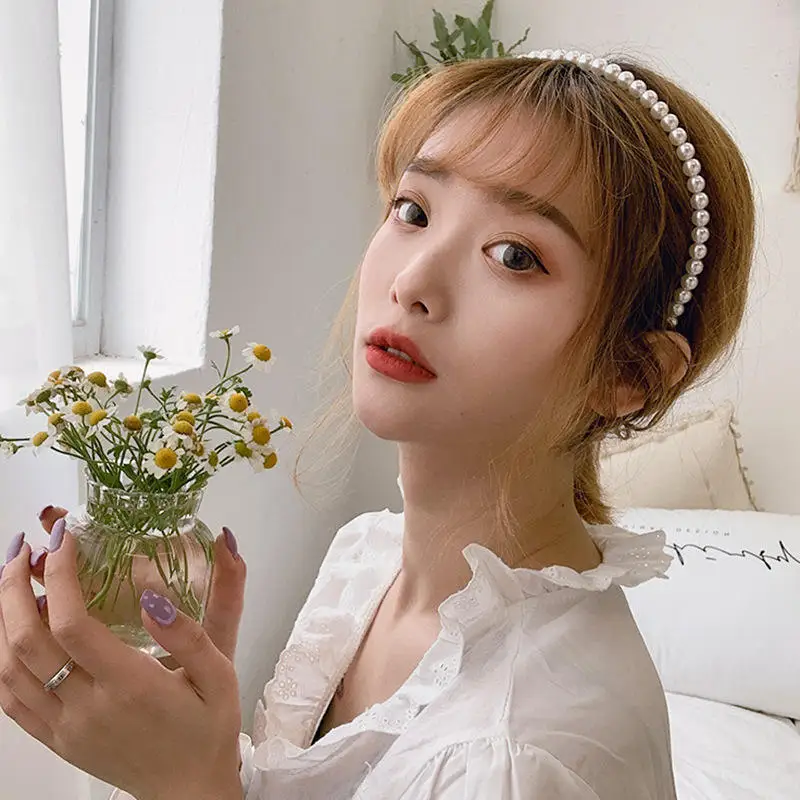 Oem Factory Designer Pearl Headbands For Women Artificial Pearl Lady Headband Headdress Girl Exquisite Intersect Hair Tie Curved