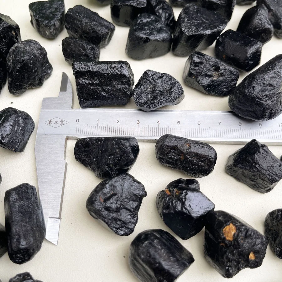 Wholesale Natural Black Tourmaline Rough Stone